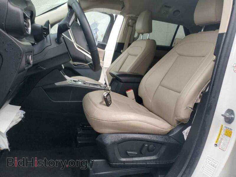 2023 Ford EXPLORER (VIN 1FMSK8DH3PGB27954) — photo 7 of 14