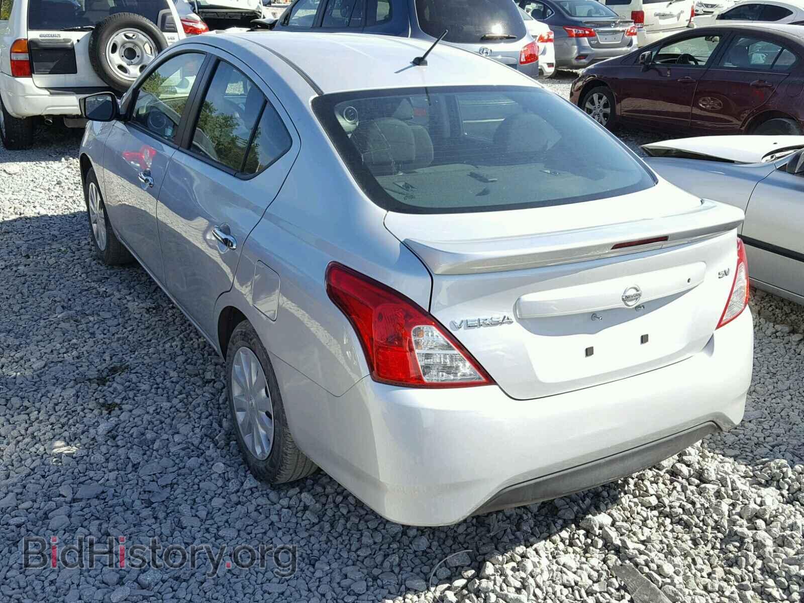 2017 NISSAN VERSA - VIN: 3N1CN7AP1HK435202 - Фото 3
