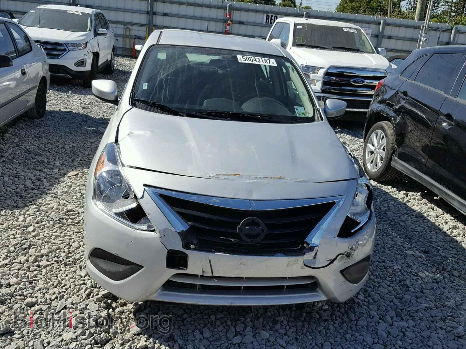 2017 NISSAN VERSA - VIN: 3N1CN7AP1HK435202 - Фото 9