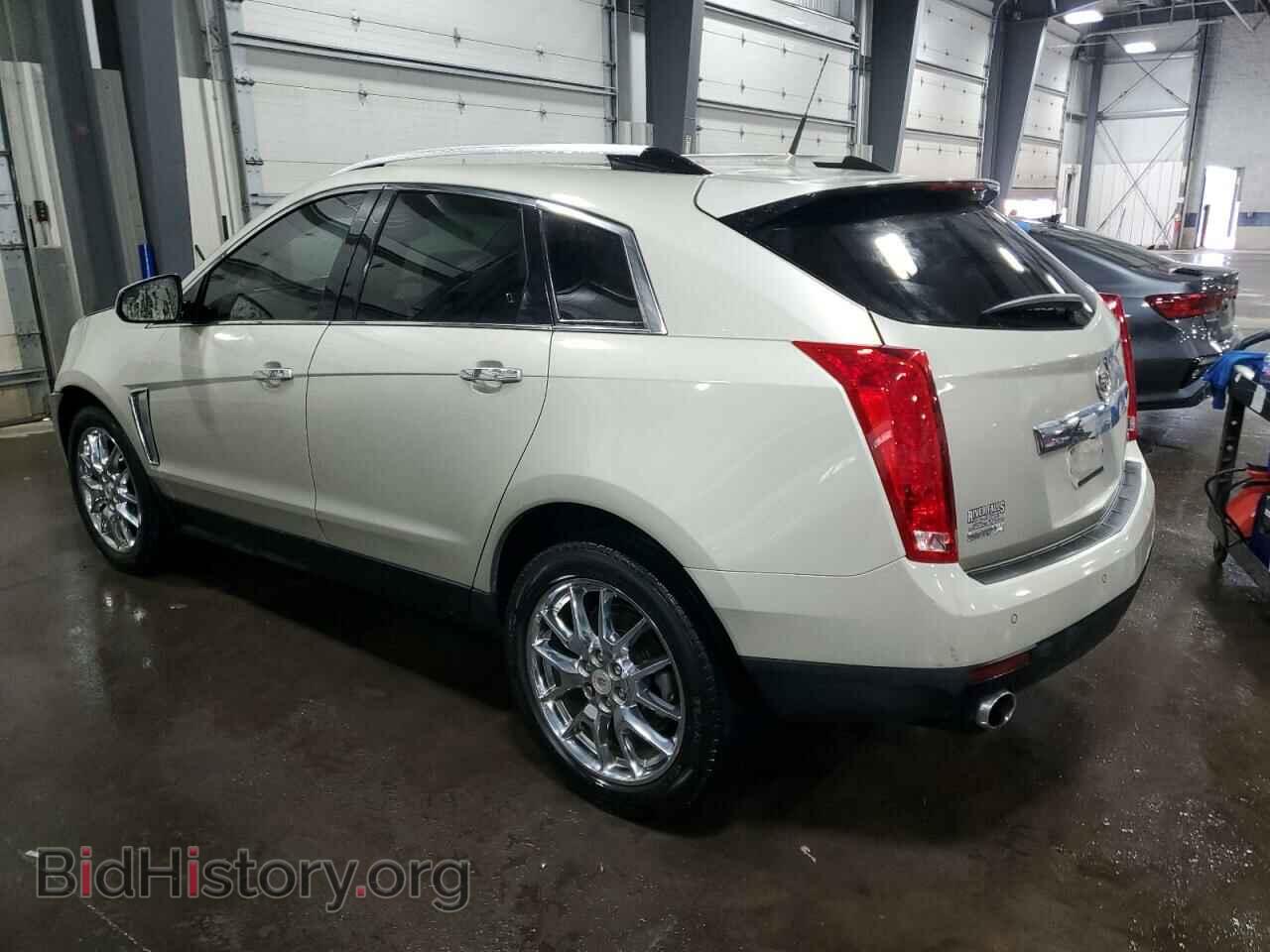 2014 CADILLAC SRX - VIN: 3GYFNDE3XES611363 - Фото 2