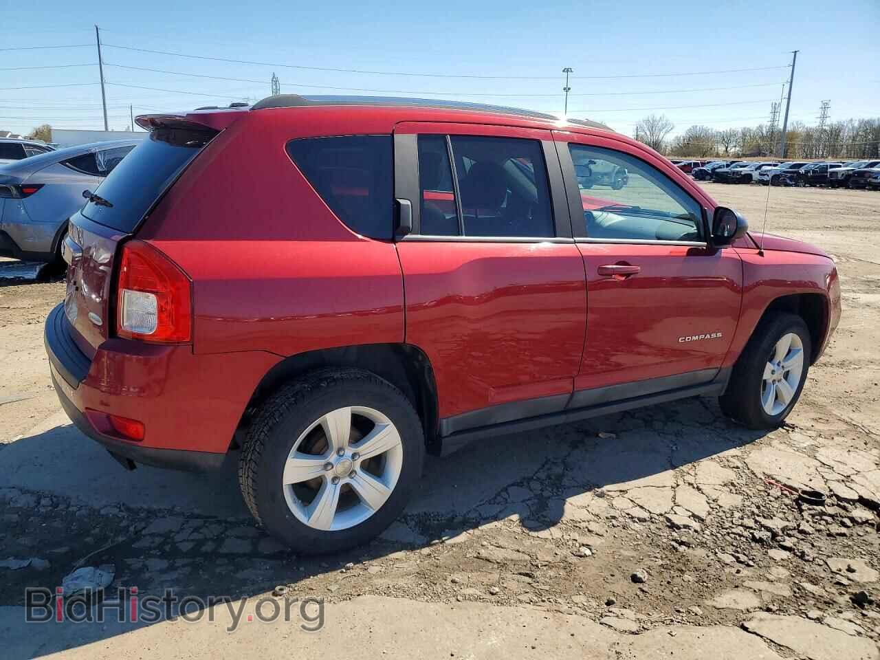2011 JEEP COMPASS - VIN: 1J4NT1FB7BD151421 - Фото 3