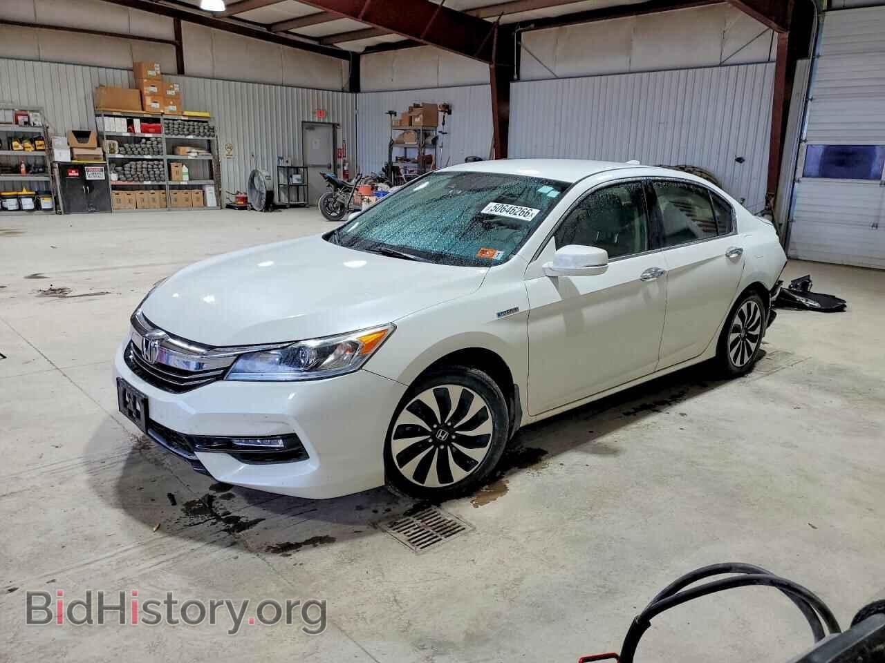 Фотография JHMCR6F3XHC009286 - HONDA ACCORD 2017