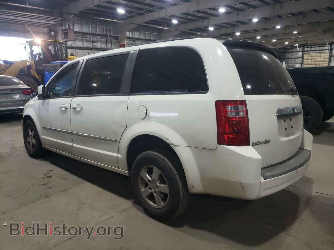 2010 DODGE CARAVAN - VIN: 2D4RN5D16AR444633 - Фото 2