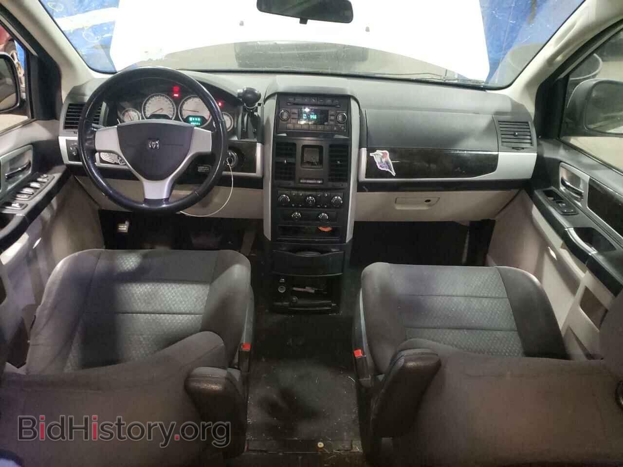 2010 DODGE CARAVAN - VIN: 2D4RN5D16AR444633 - Фото 8