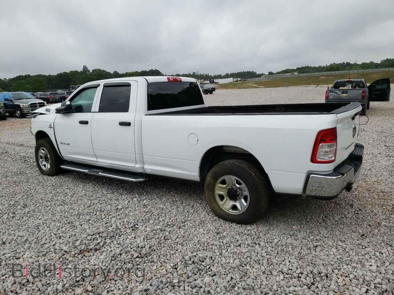 2021 RAM 2500 - VIN: 3C6UR4HL2MG604705 - Photo 2