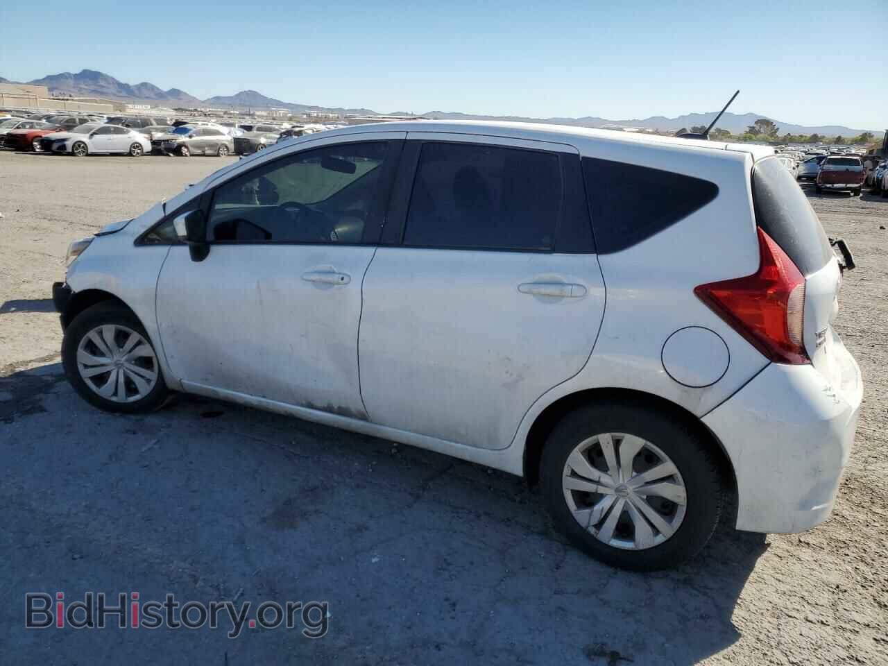 2017 NISSAN VERSA - VIN: 3N1CE2CP2HL376977 - Фото 2