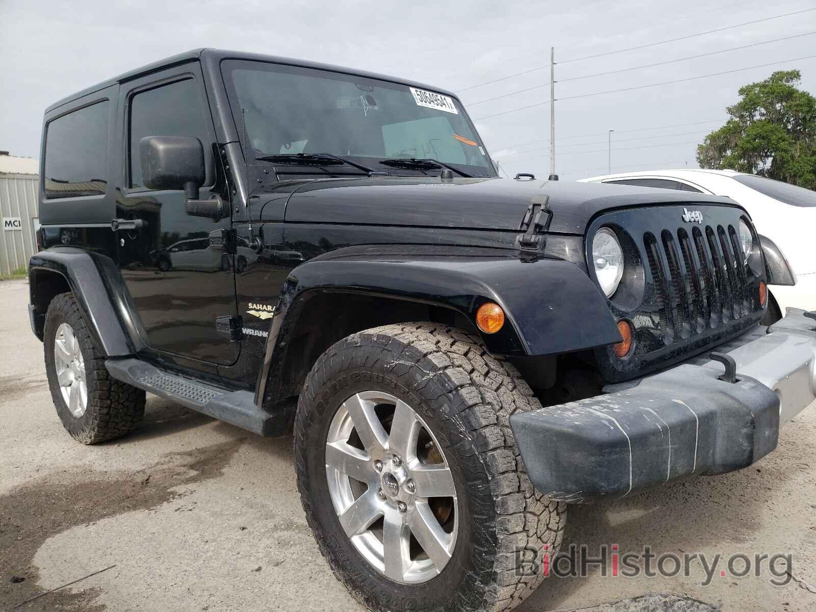 Photo 1C4GJWBG5DL641285 - JEEP WRANGLER 2013