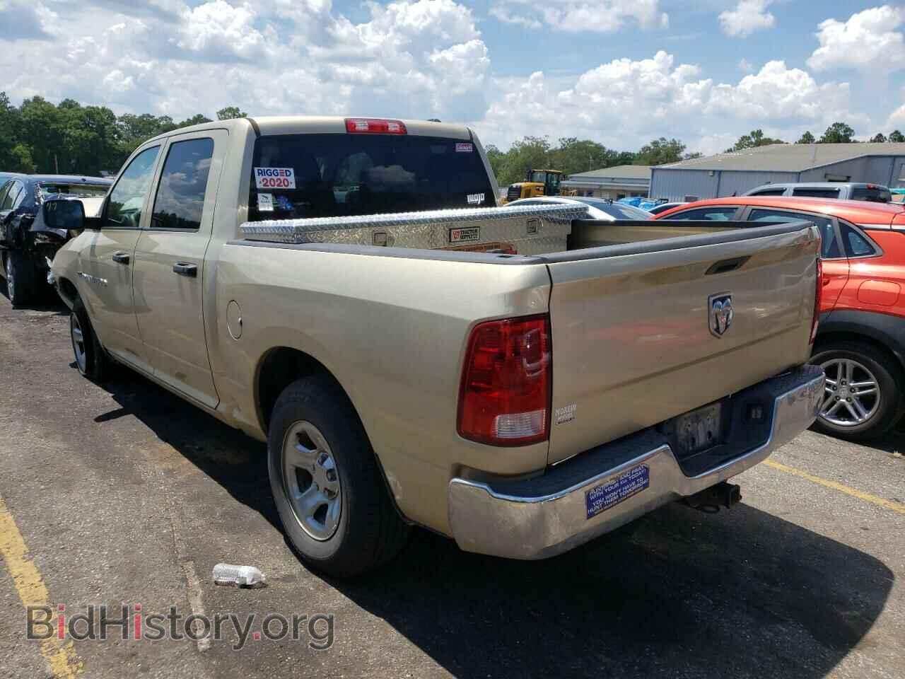 2011 DODGE RAM 1500 - VIN: 1D7RB1CT9BS615642 - Фото 3