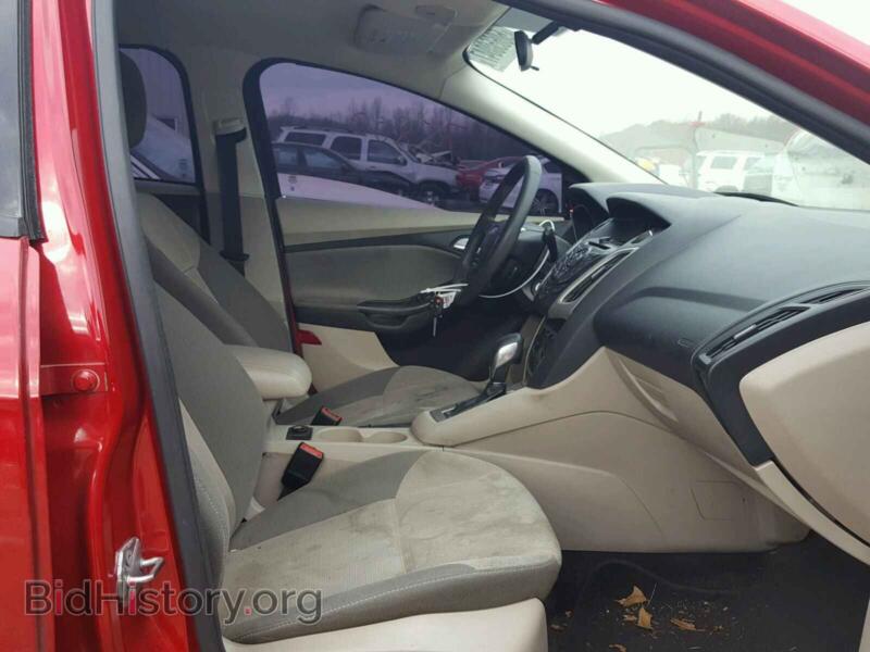 2012 Ford FOCUS (VIN 1FAHP3K2XCL277875) — photo 5 of 10