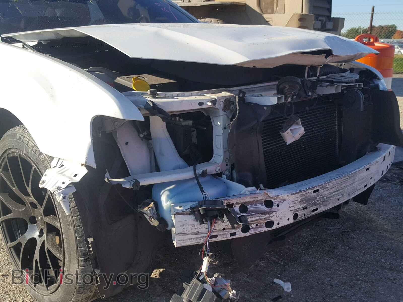 2015 CHRYSLER 300 - VIN: 2C3CCAAG3FH807594 - Фото 9