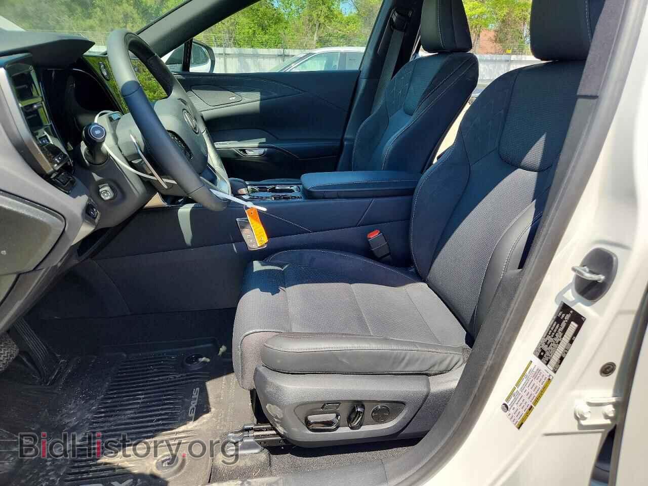 2025 LEXUS UNKNOWN - VIN: 2T2BBMCA9SC079610 - Photo 7