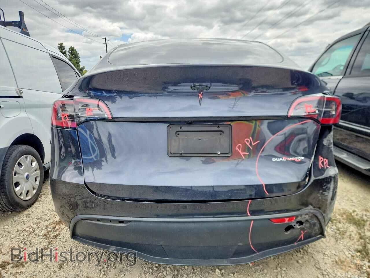 2024 TESLA MODEL Y - VIN: 7SAYGDEE6RF203972 - Фото 6
