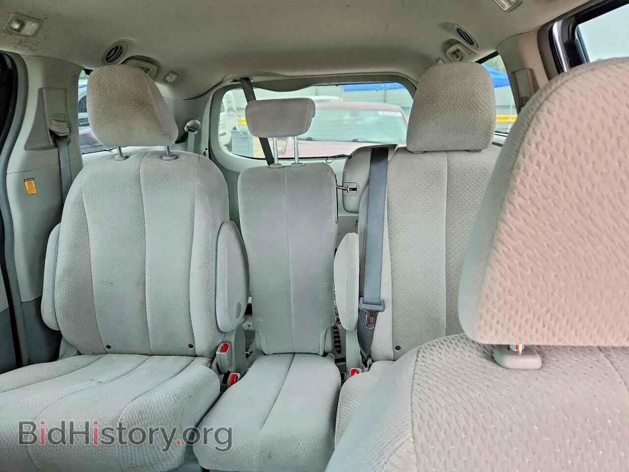 2013 TOYOTA SIENNA - VIN: 5TDKK3DC8DS379857 - Фото 10
