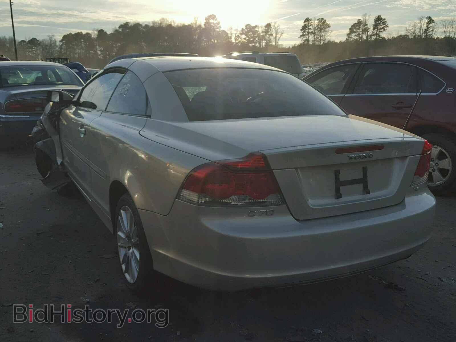 2007 VOLVO C70 - VIN: YV1MC68287J017130 - Фото 3