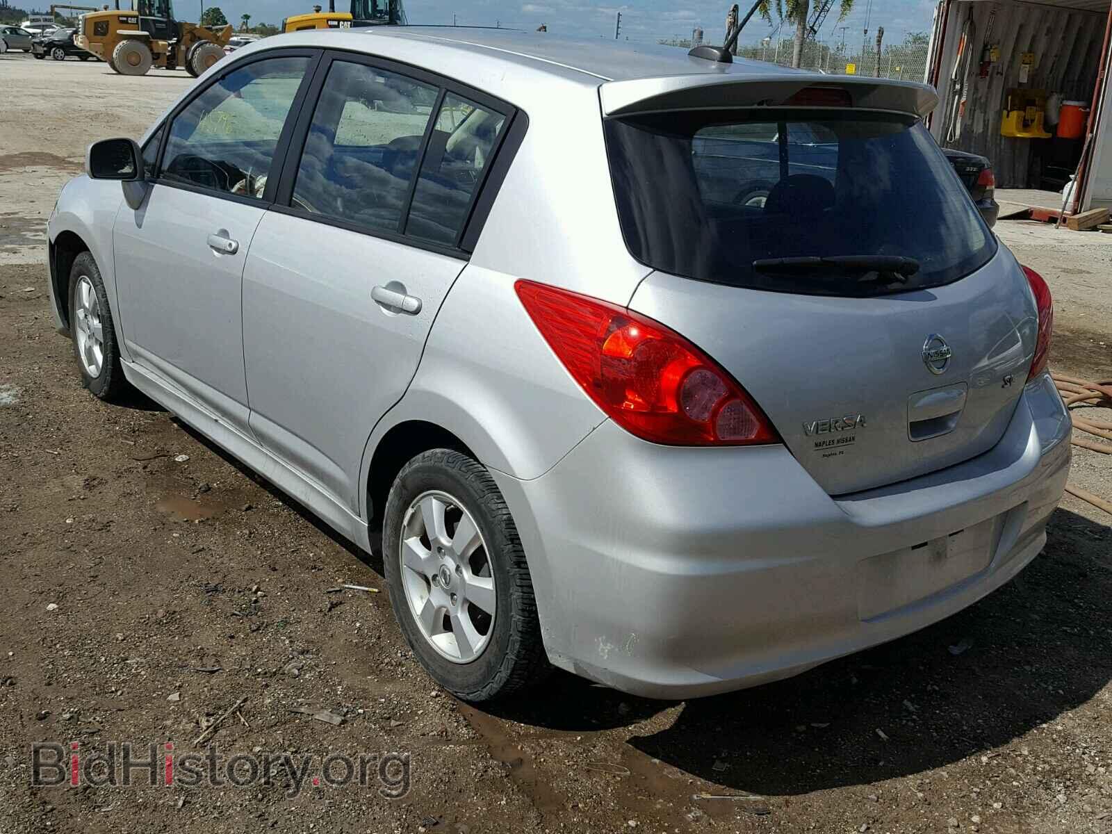2010 NISSAN VERSA - VIN: 3N1BC1CP9AL418806 - Фото 3