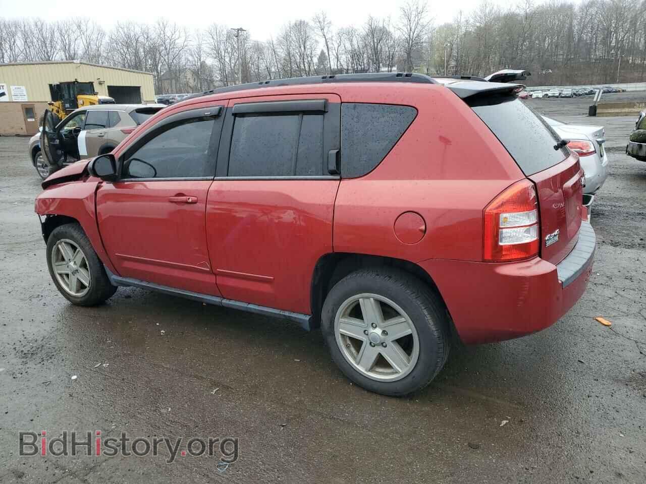2010 JEEP COMPASS - VIN: 1J4NF4FB7AD553205 - Фото 2
