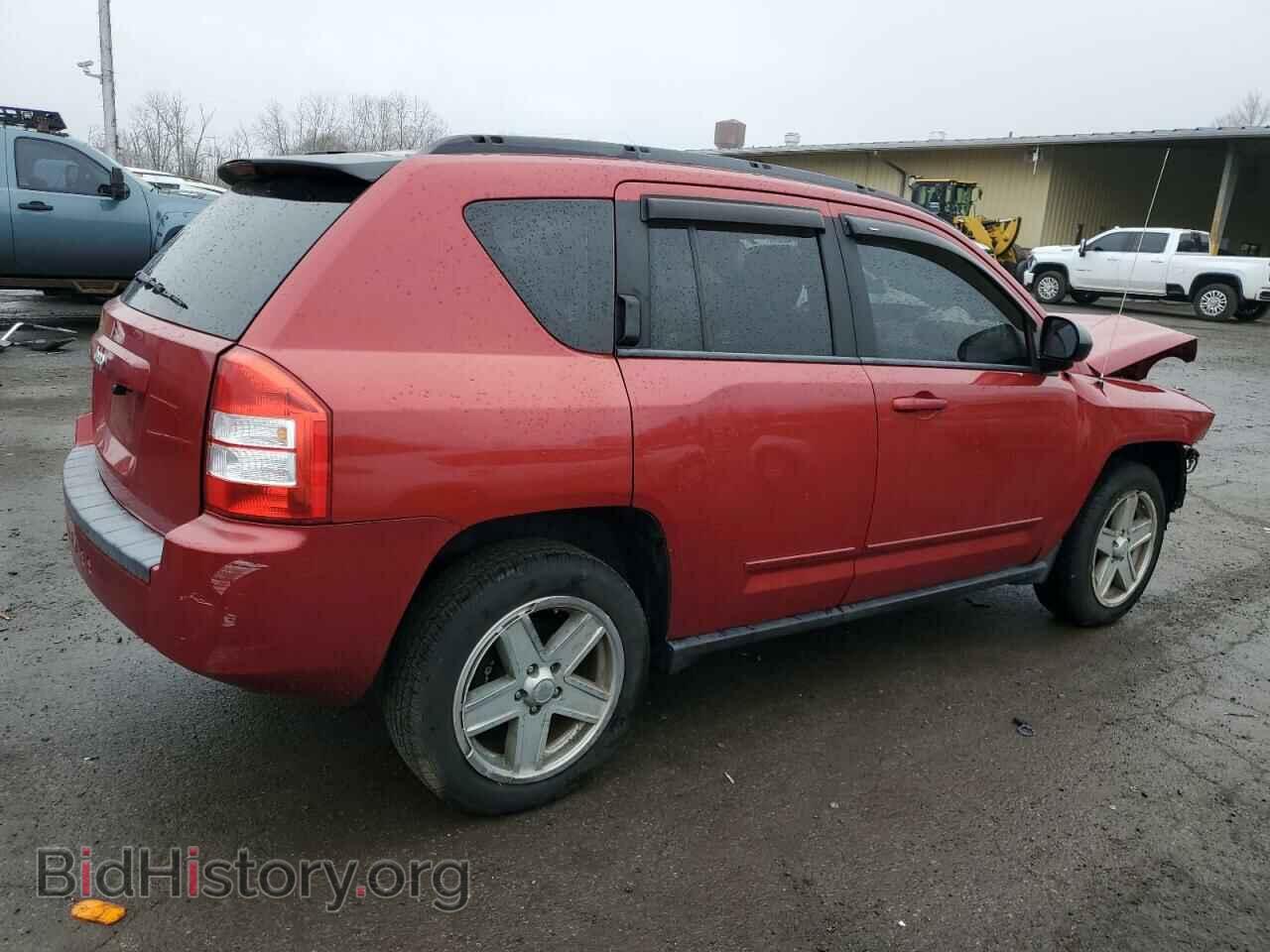 2010 JEEP COMPASS - VIN: 1J4NF4FB7AD553205 - Фото 3