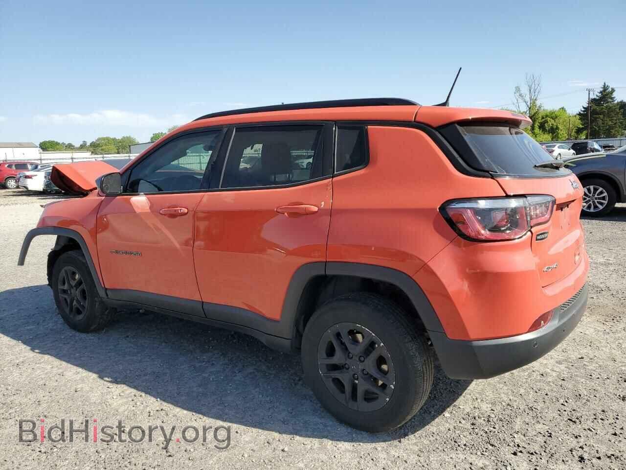 2018 JEEP COMPASS - VIN: 3C4NJDAB5JT307467 - Фото 2