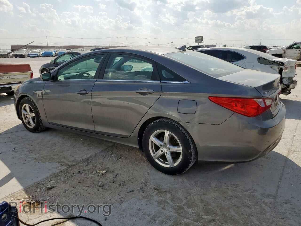 2011 HYUNDAI SONATA - VIN: 5NPEB4AC2BH183701 - Фото 2