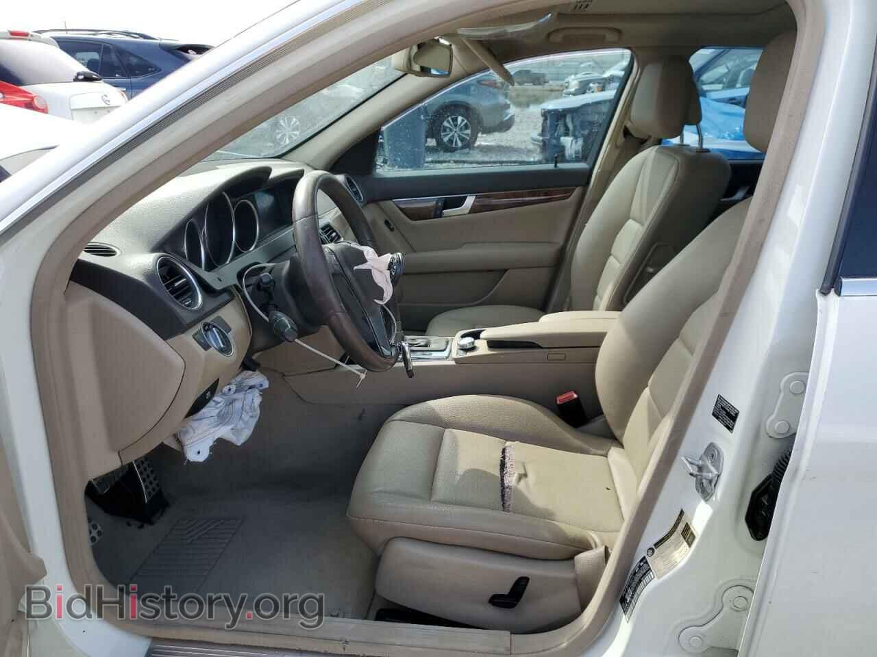 2012 MERCEDES-BENZ C-CLASS - VIN: WDDGF4HB2CA614157 - Фото 7