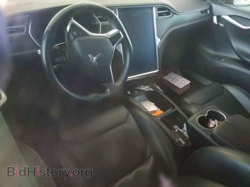 2017 Tesla MODEL S (VIN 5YJSA1E19HF228489) — photo 8 of 13
