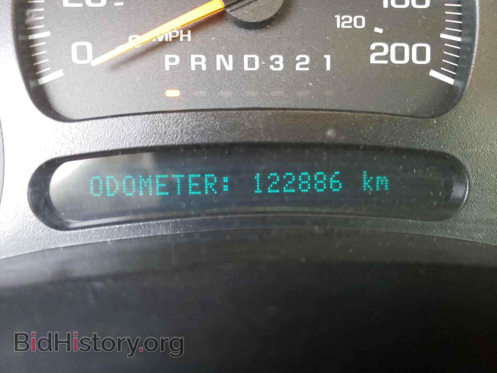 2006 GMC SIERRA - VIN: 1GTEC14V96E180230 - Фото 8