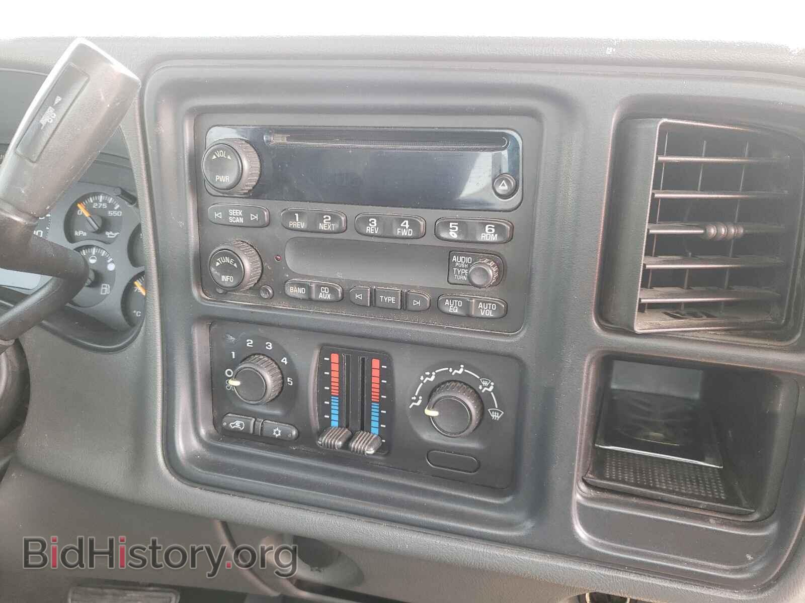 2006 GMC SIERRA - VIN: 1GTEC14V96E180230 - Фото 9