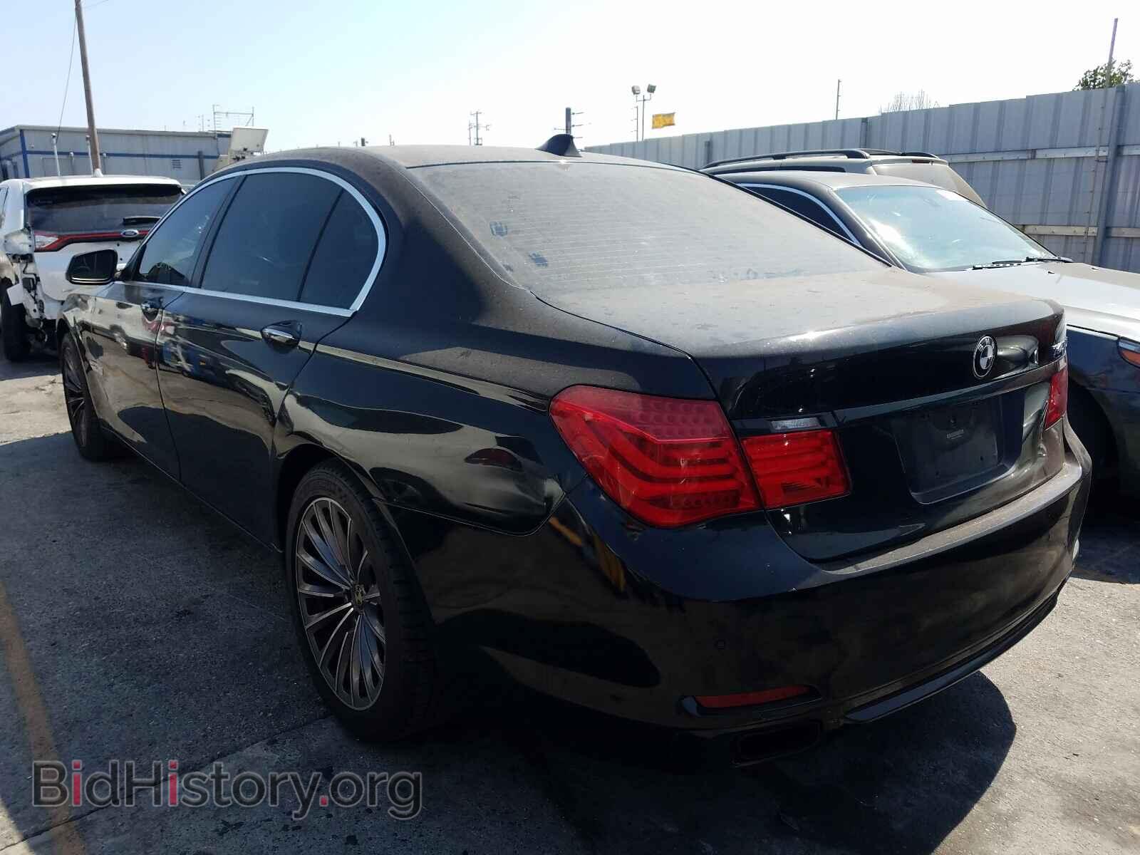 2012 BMW 7 SERIES - VIN: WBAKB4C54CC575638 - Фото 3