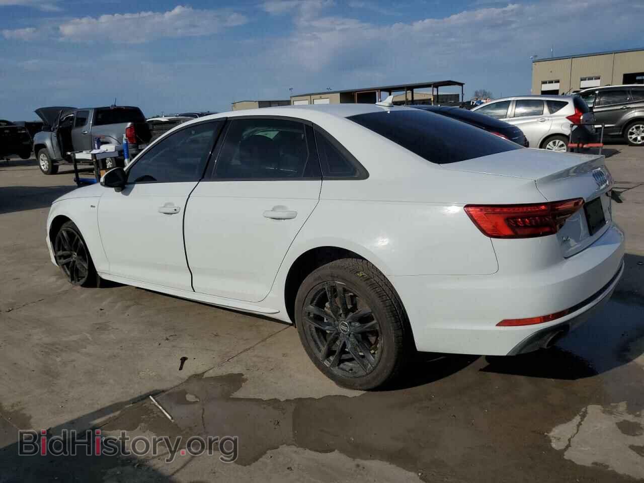 2017 AUDI A4 - VIN: WAUKMAF45HN058243 - Фото 2