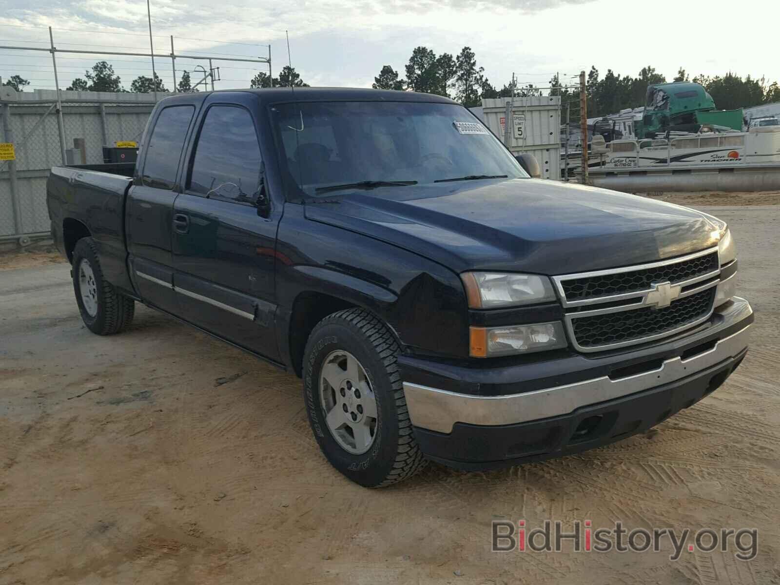 Photo 1GCEC19V56Z152880 - CHEVROLET SILVERADO 2006