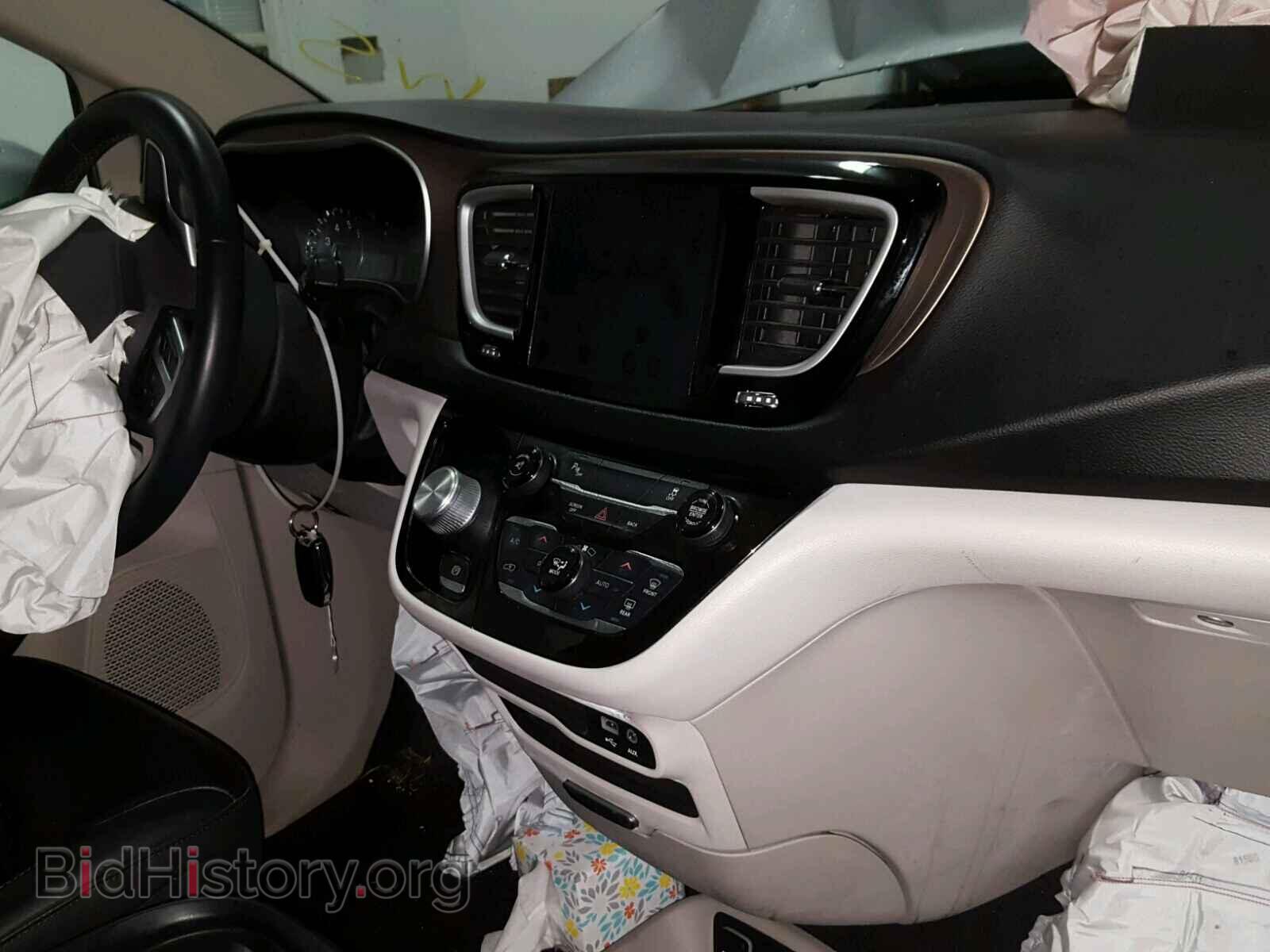 2017 CHRYSLER PACIFICA T - VIN: 2C4RC1BG6HR527587 - Фото 9