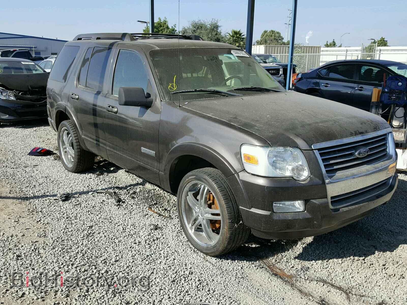 2006 FORD EXPLORER - VIN: 1FMEU73E26UB72313 - Фото 2