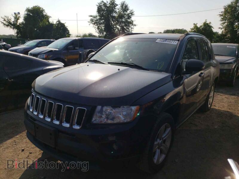 2011 Jeep COMPASS (VIN 1J4NF1FB8BD136319) — фото 2 из 10