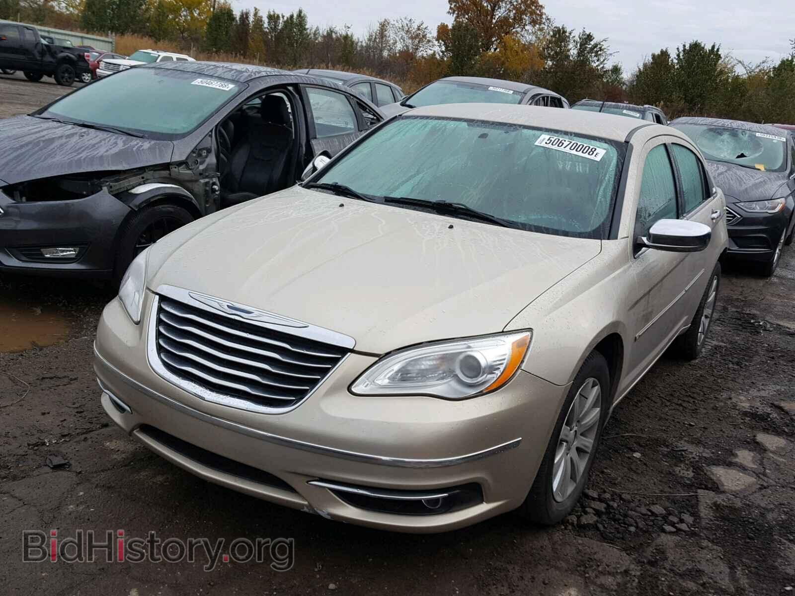 2014 CHRYSLER 200 - VIN: 1C3CCBCG3EN125596 - Фото 2