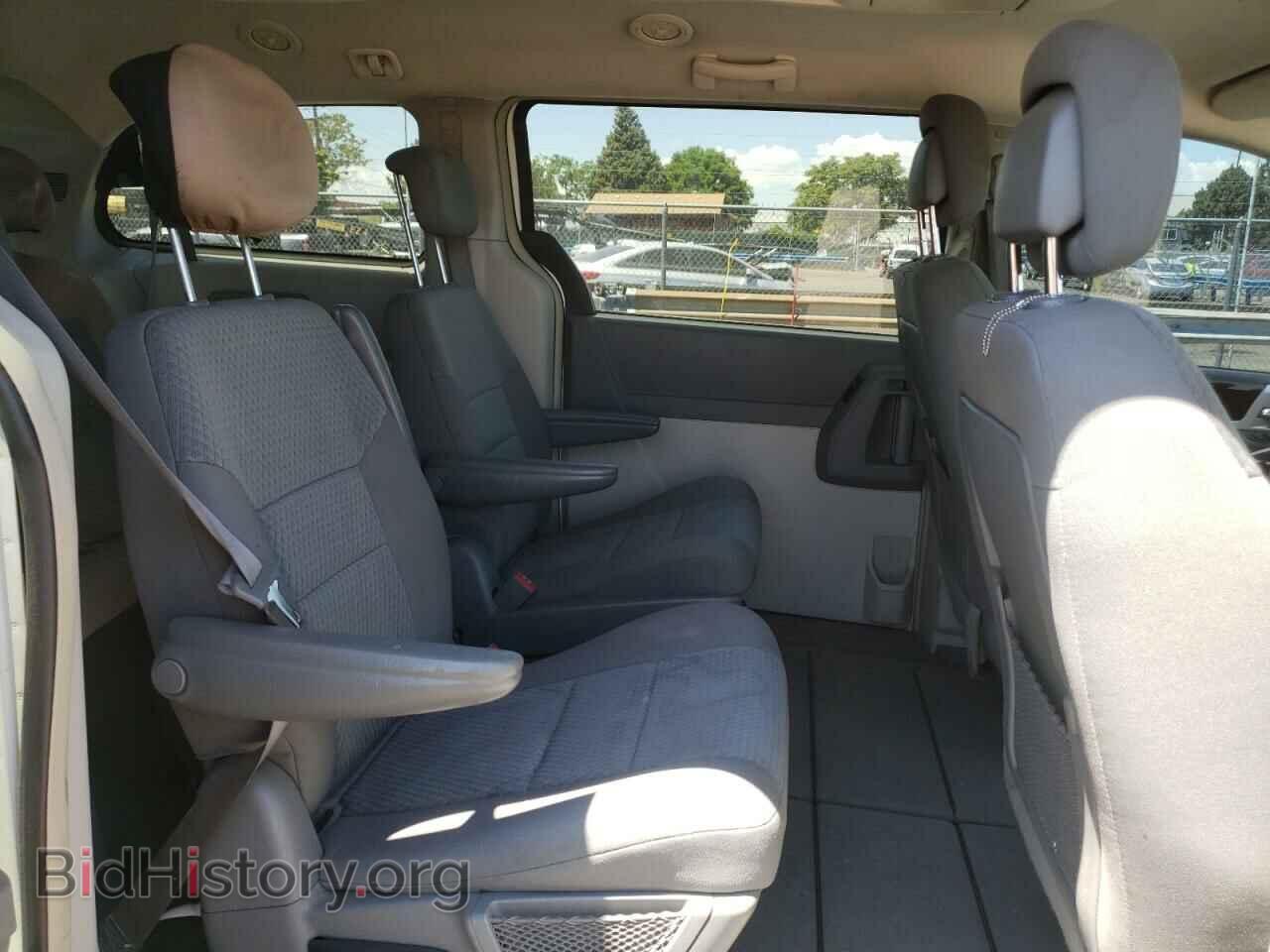 2010 CHRYSLER MINIVAN - VIN: 2A4RR5D13AR491565 - Photo 6