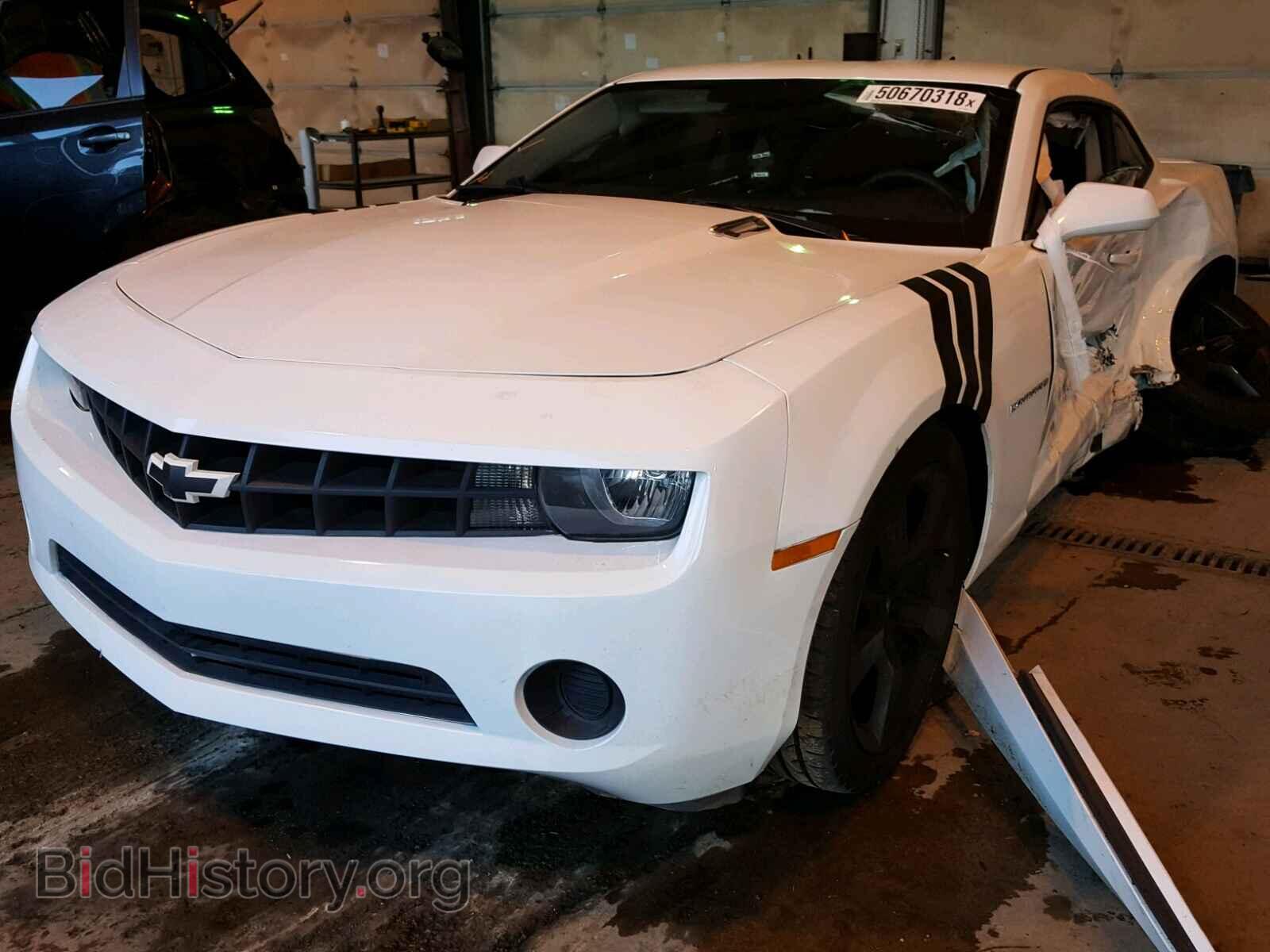 2013 CHEVROLET CAMARO - VIN: 2G1FA1E31D9209106 - Photo 2