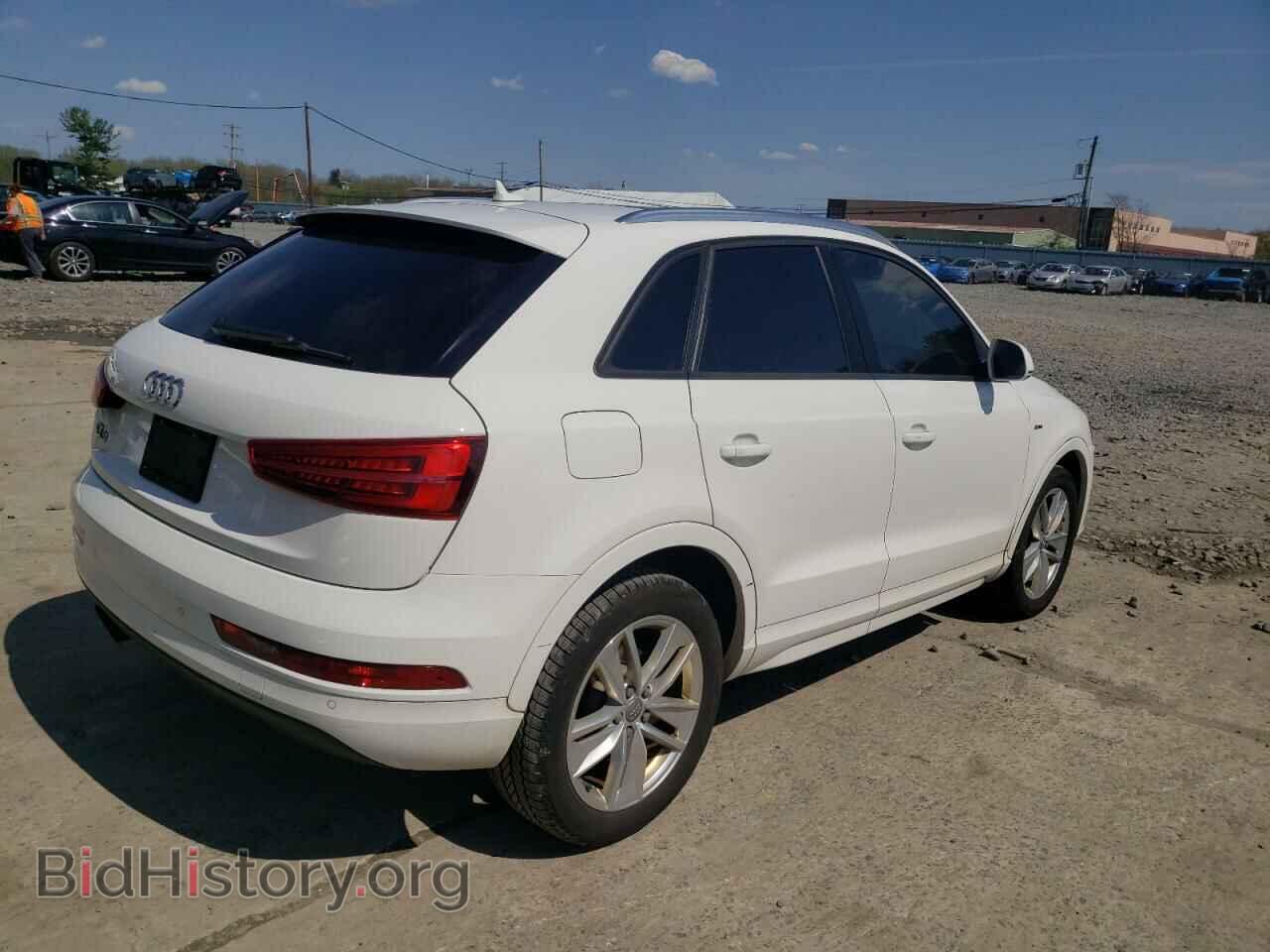 2018 AUDI Q3 - VIN: WA1BCCFS6JR001543 - Фото 3