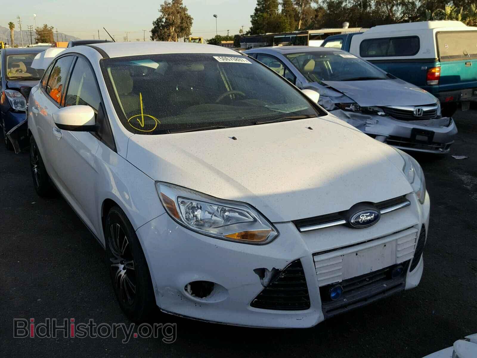 Photo 1FAHP3F29CL146429 - FORD FOCUS 2012