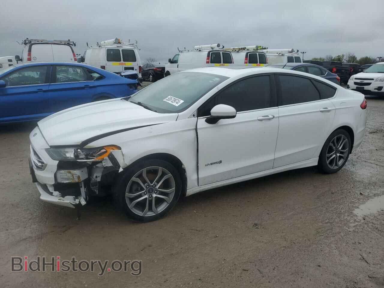 Photo 3FA6P0LU2HR258431 - FORD FUSION 2017