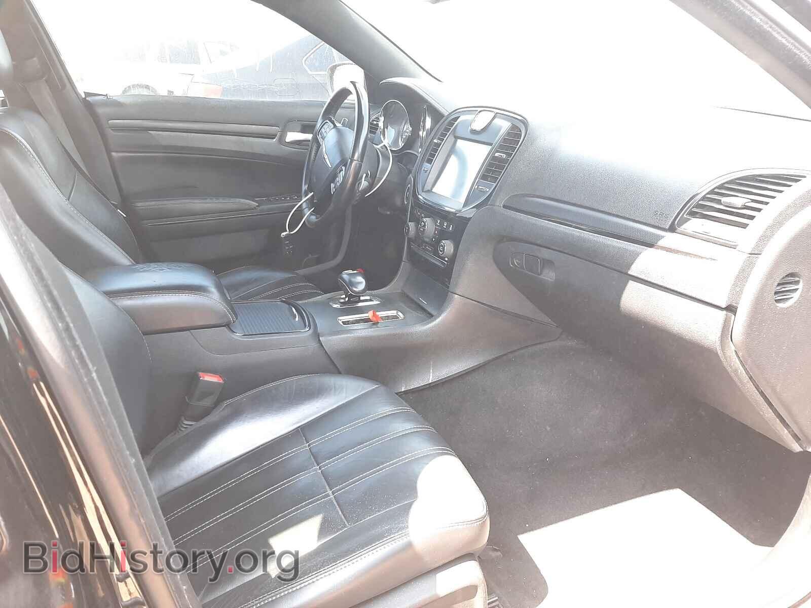 2014 CHRYSLER 300 - VIN: 2C3CCABG4EH377930 - Фото 5
