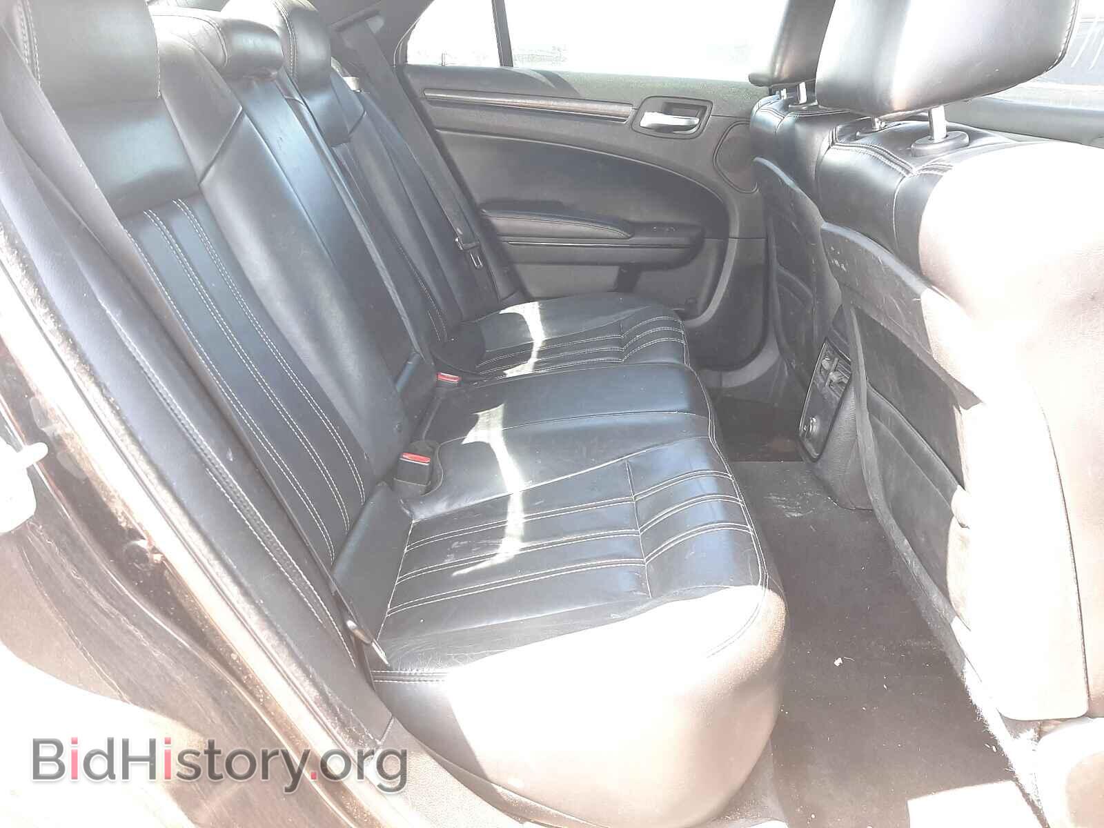 2014 CHRYSLER 300 - VIN: 2C3CCABG4EH377930 - Фото 6