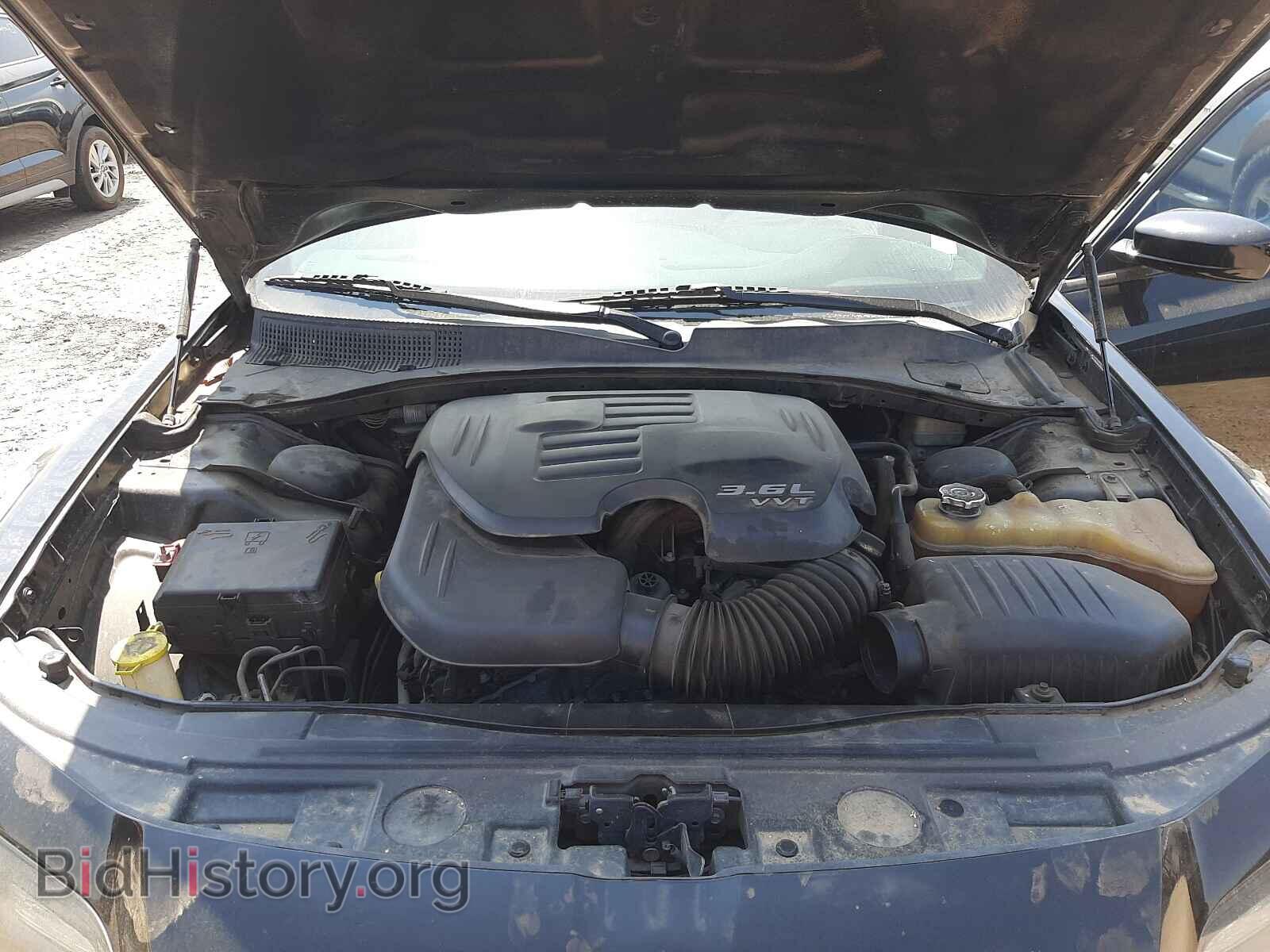 2014 CHRYSLER 300 - VIN: 2C3CCABG4EH377930 - Фото 7