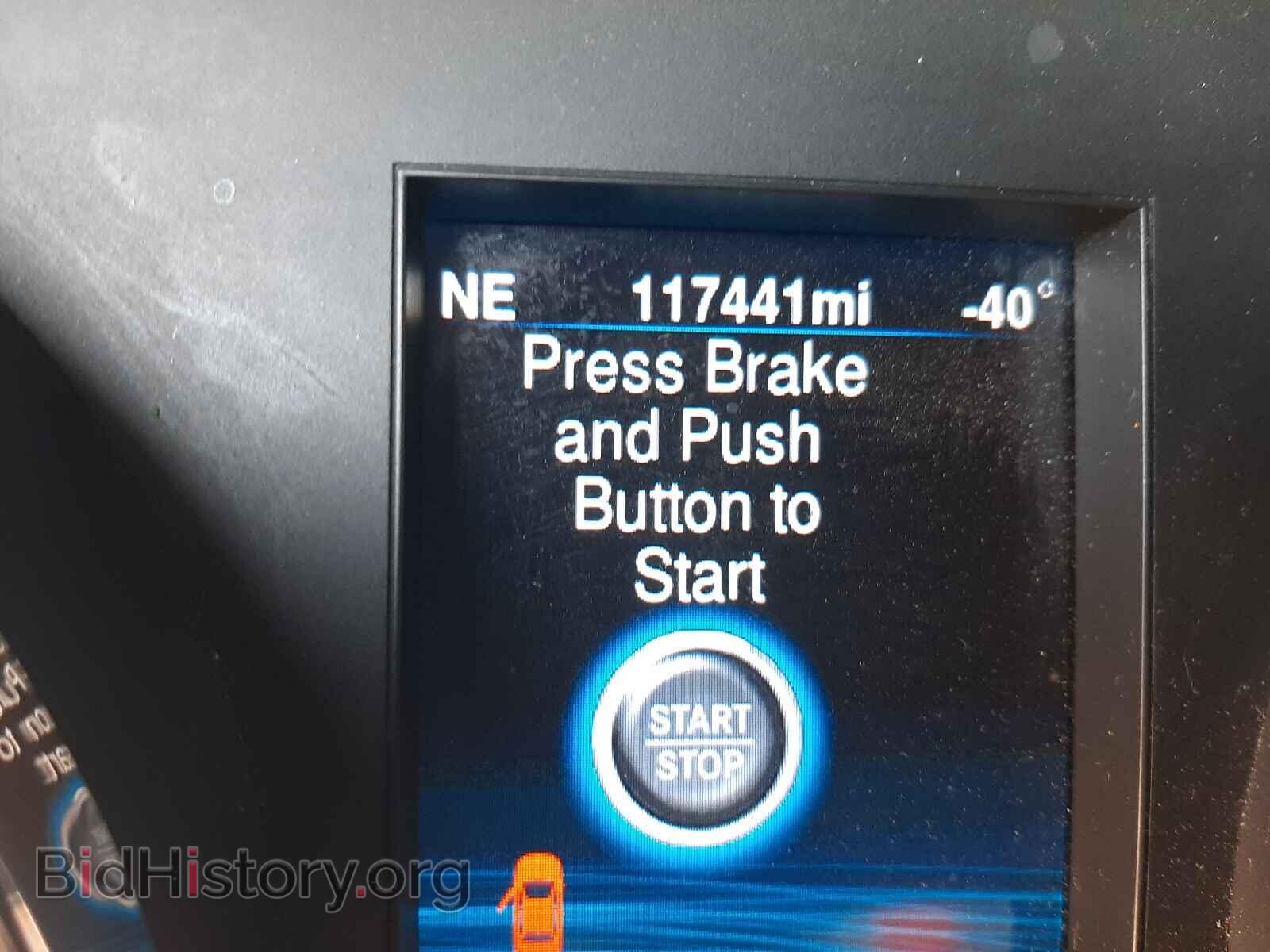 2014 CHRYSLER 300 - VIN: 2C3CCABG4EH377930 - Фото 8