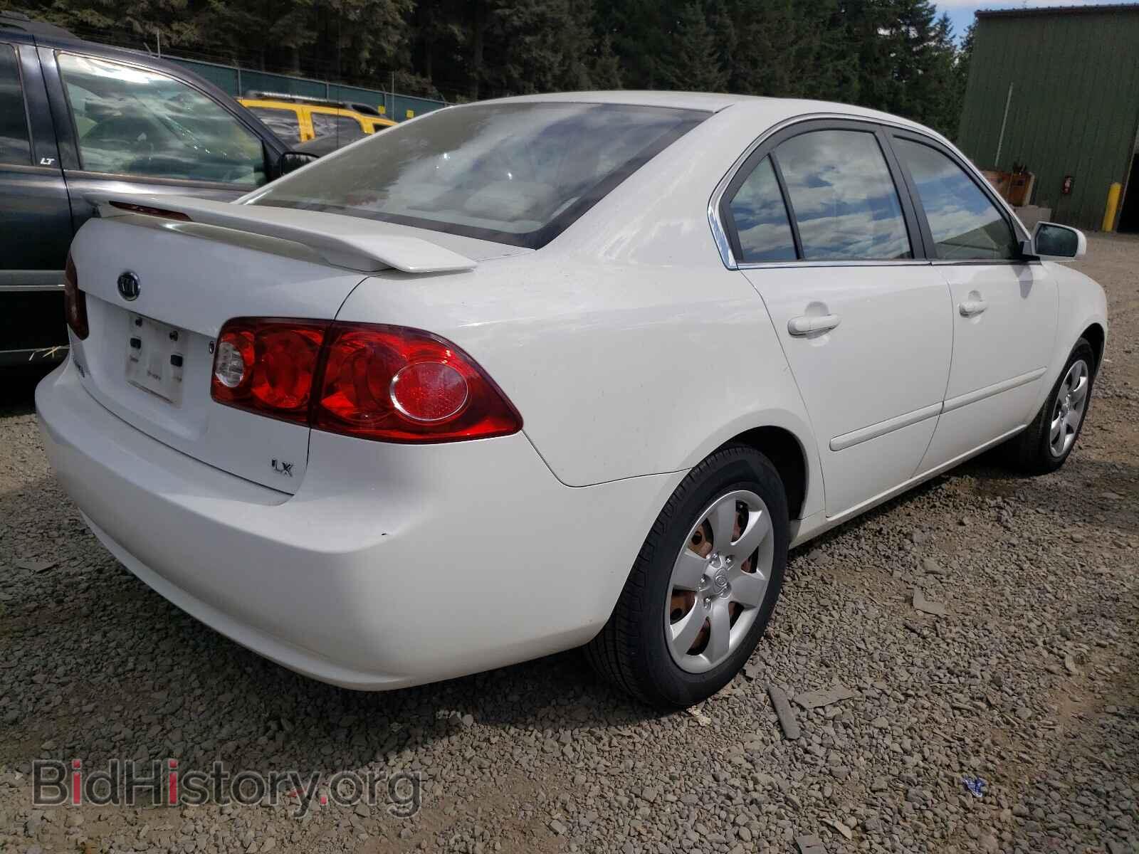 2007 KIA OPTIMA - VIN: KNAGE123275142986 - Фото 4