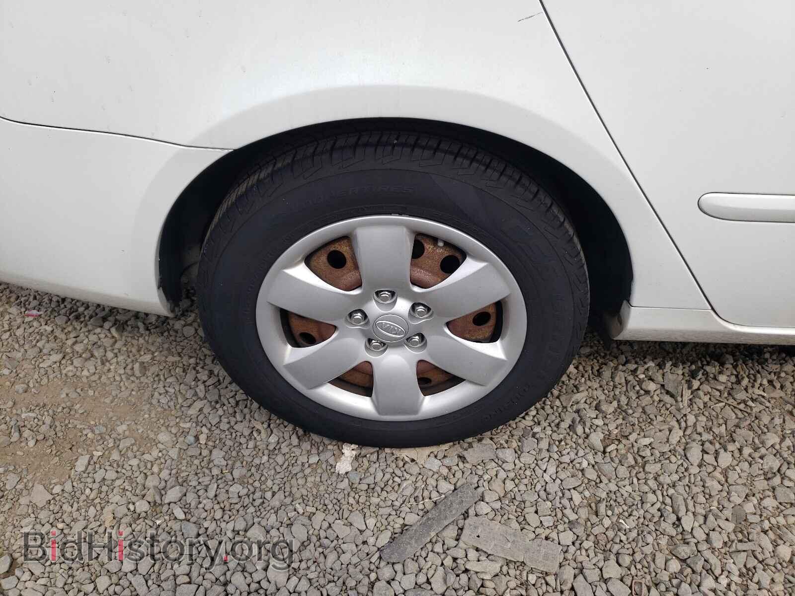 2007 KIA OPTIMA - VIN: KNAGE123275142986 - Фото 9