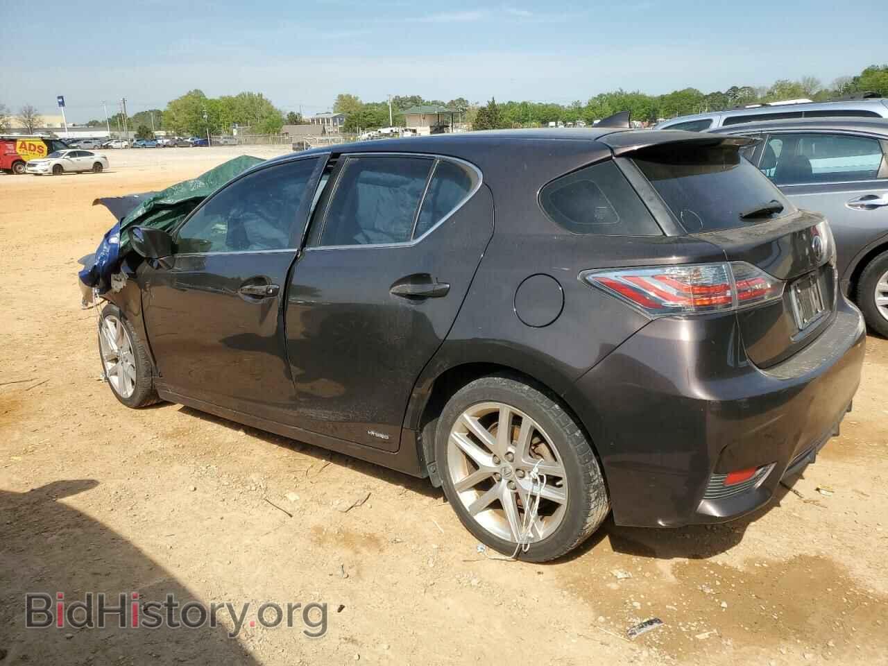 2014 LEXUS CT 200 - VIN: JTHKD5BH4E2175648 - Photo 2