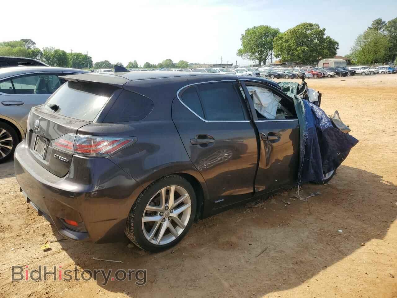 2014 LEXUS CT 200 - VIN: JTHKD5BH4E2175648 - Photo 3