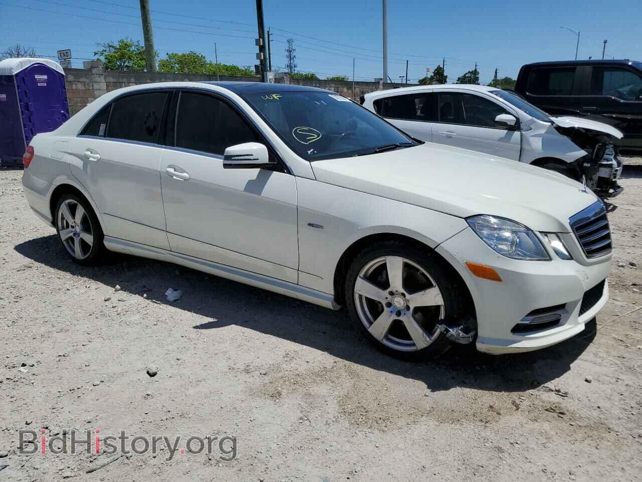 2012 MERCEDES-BENZ E-CLASS - VIN: WDDHF5KB5CA588379 - Фото 4