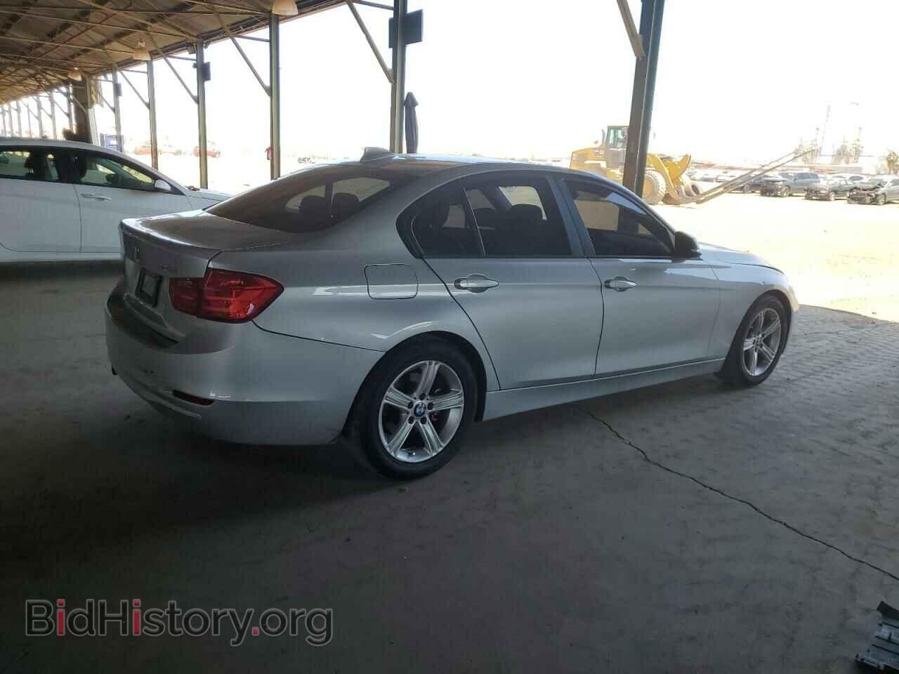 2013 BMW 3 SERIES - VIN: WBA3A5C58DF356257 - Фото 3