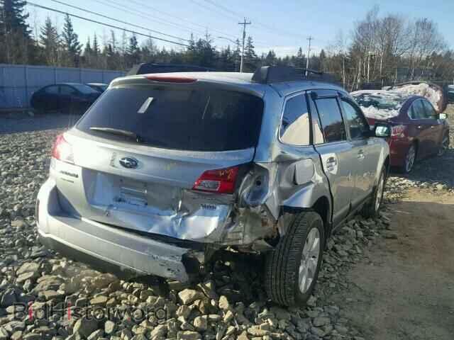 2012 SUBARU OUTBACK - VIN: 4S4BRGGCXC1232283 - Фото 4